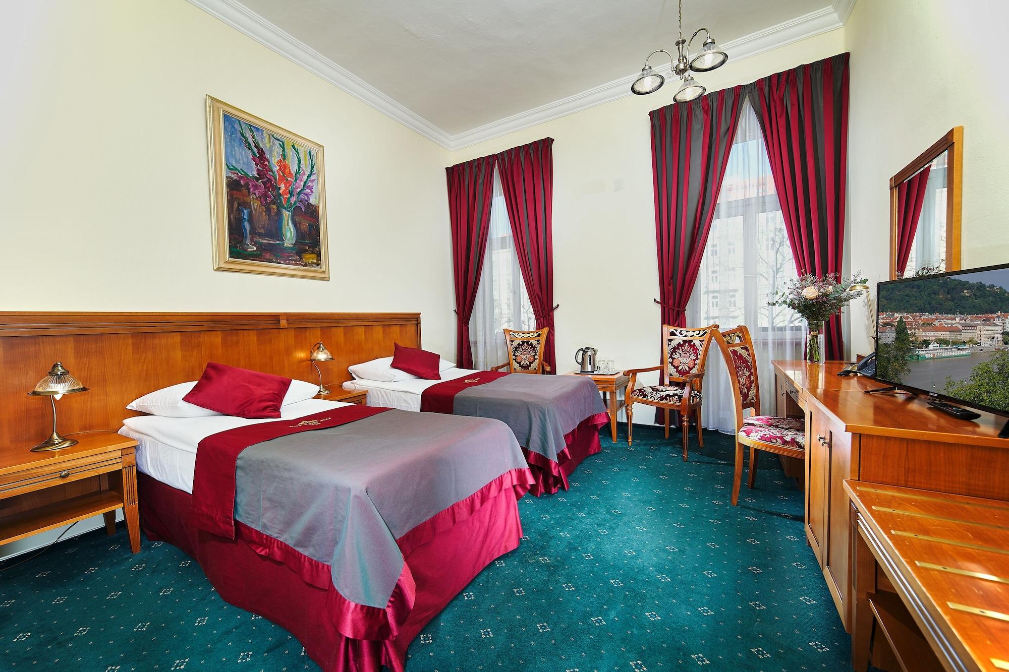 Green Garden Hotel Прага Екстер'єр фото