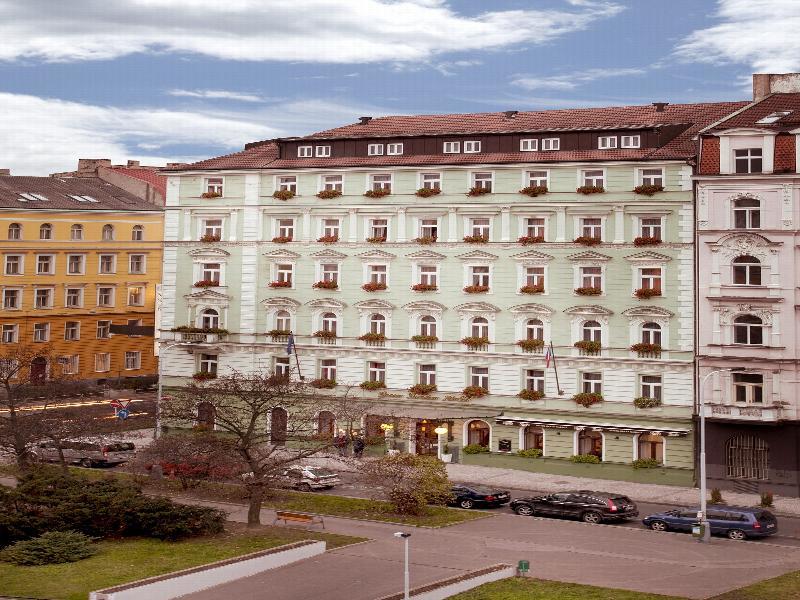Green Garden Hotel Прага Екстер'єр фото