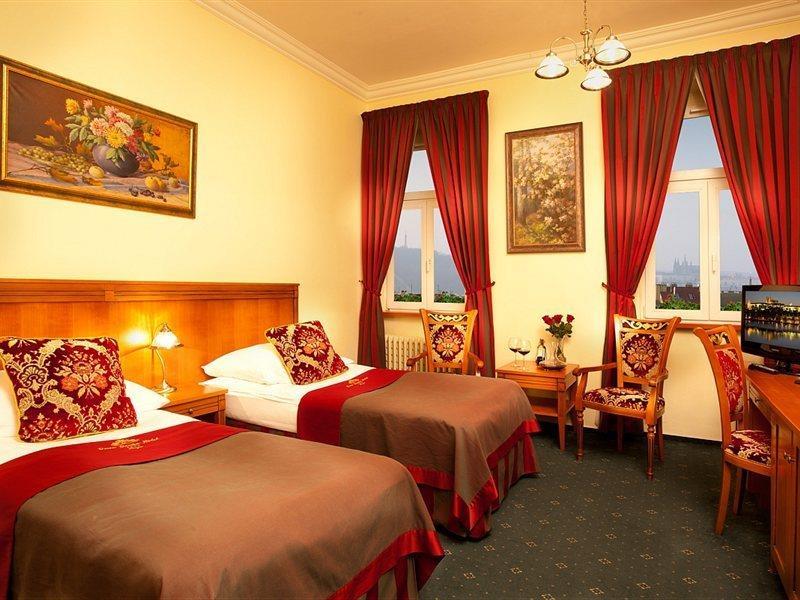 Green Garden Hotel Прага Екстер'єр фото